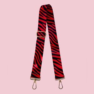 Adjustable purse, crossbody, bag strap.